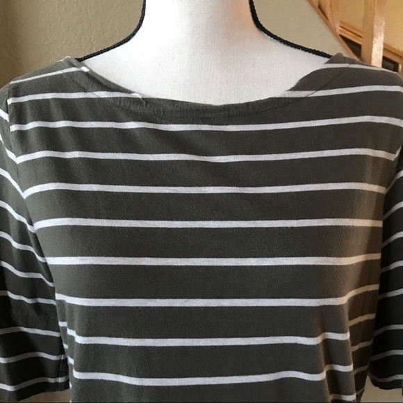 Jones NY Sport Army Green Striped Top​​ - Picture 2 of 4